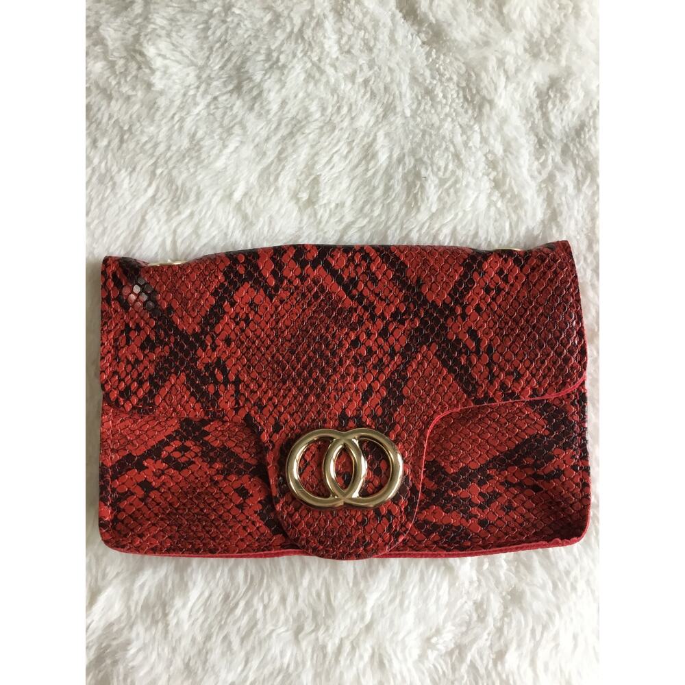 Red Faux Snake Leather Metal Rings Gold Chain Crossbody Bag
